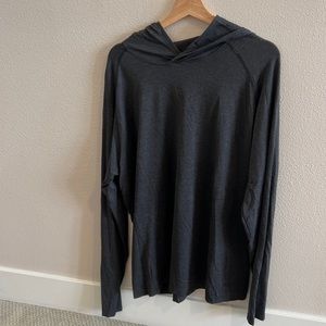 Lululemon men’s Metal Vent Pullover